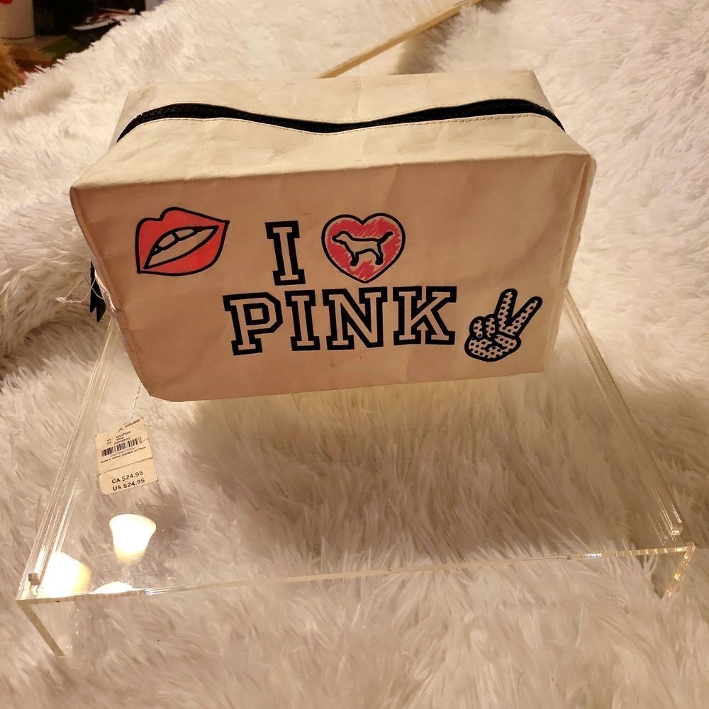 NWT VINTAGE PINK makeup toiletries bag,looks like it's been used though! In EUC
